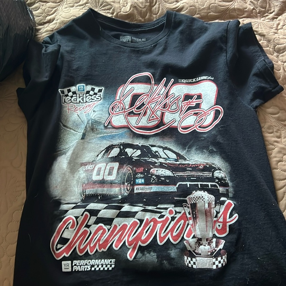 Graphic tee worn once